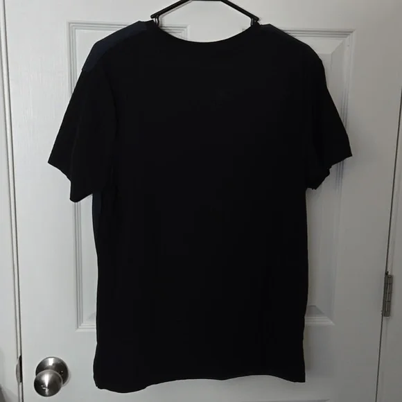 Beastars Legoshi Print T-shirt - Picture 4 of 4